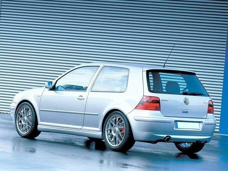 Maxton Heckschürze für VW GOLF 4 25"TH ANNIVERSARY LOOK (mit Endrohr) VW-GO-4-25TH-R2