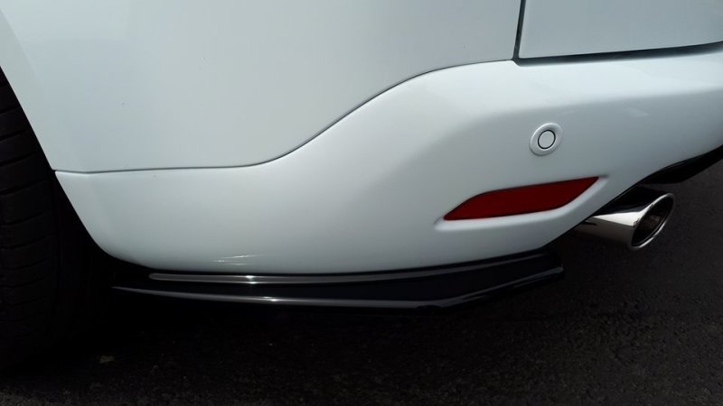 Maxton Heck Ansatz Flaps Diffusor für Ford S-Max Titanium Mk1 FL Carbon Look  FO-SMAX-1F-RSD1-C