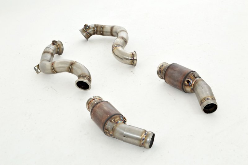 Friedrich Motorsport 2x76mm Downpipe mit 200 Zellen Sport-Kat. Mercedes S/W205 C63 / C63 S AMG 981615T-X3-DPKAEU6