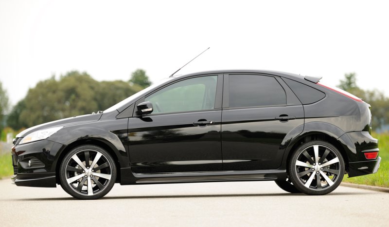 Rieger Seitenschweller Ford Focus 2 02.08-01.11 (ab Facelift) - 34132