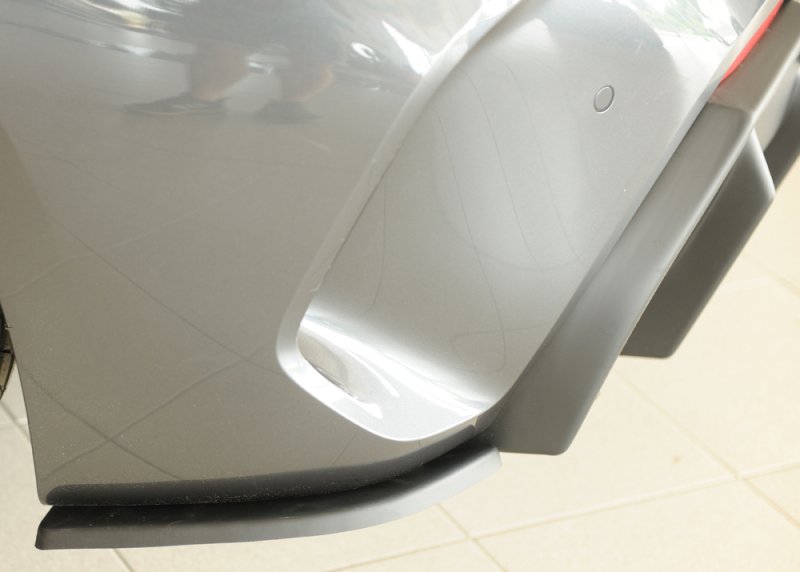Rieger Heckschürzenansatz seitlich links BMW 1er F40 (F1H) 07.19- - 35076