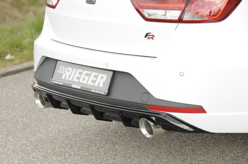 Rieger Heckeinsatz schwarz glänzend Seat Leon FR (5F) 01.13-12.16 (bis Facelift) - 88104