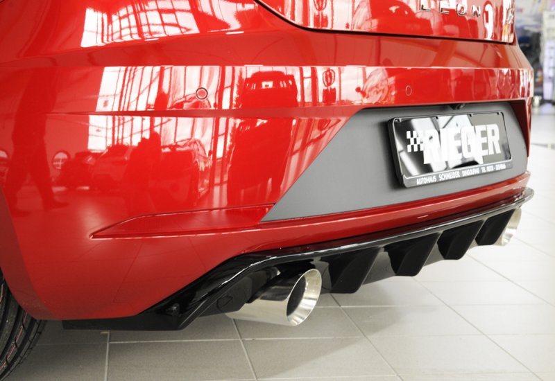 Rieger Heckeinsatz schwarz glänzend Seat Leon FR (5F) 01.17- (ab Facelift) - 88133