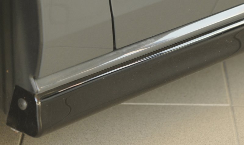 Rieger Seitenschweller (XS) schwarz glänzend VW Golf 7 02.17- (ab Facelift) - 88217