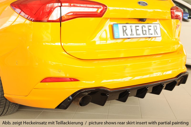 Rieger Heckeinsatz (für Fzg. mit AHK) schwarz glänzend Ford Focus 4 ST (DEH) 06.19- - 88241