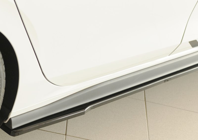 Rieger Seitenschwelleransatz schwarz glänzend VW Golf 8 GTD 08.20- - 88308