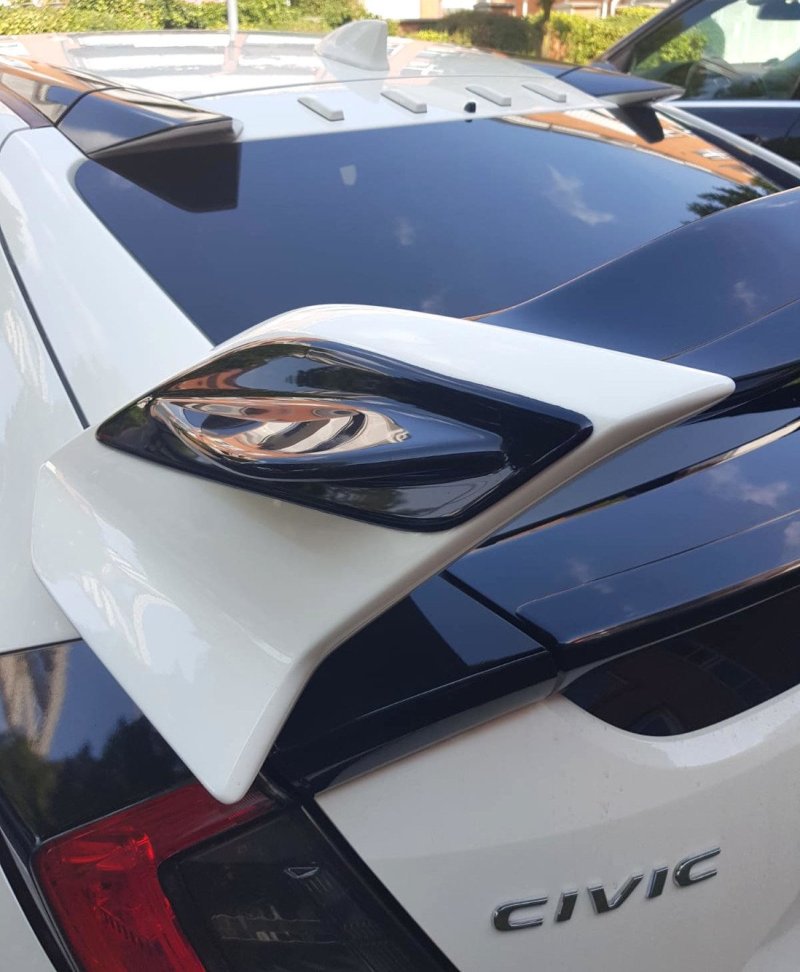 Maxton Spoiler Seitenerweiterung HONDA CIVIC X TYPE R schwarz Hochglanz HO-CI-10-TYPE-R-HS1-G