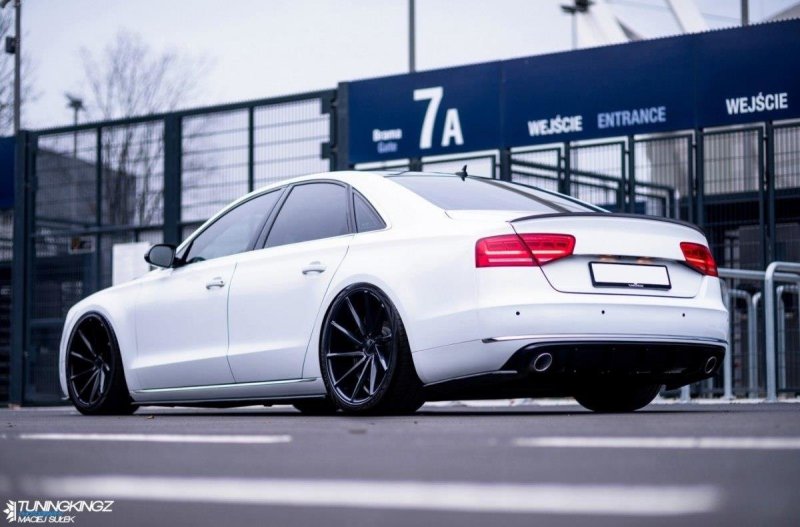 Maxton Seitenschweller Ansatz für Audi A8 D4 schwarz Hochglanz AU-A8-D4-SD1-G