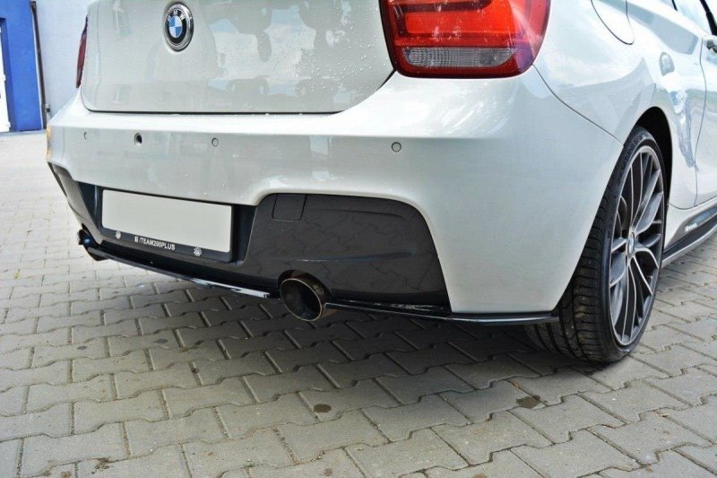 Maxton Mittlerer Diffusor Heck Ansatz für BMW 1er F20/F21 M-Power  schwarz Hochglanz BM-1-F20-M-RD1-G