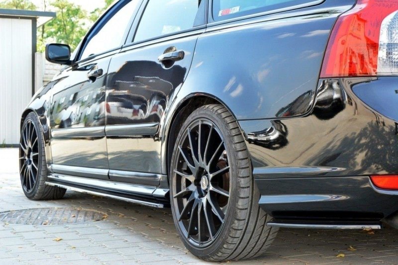 Maxton Seitenschweller Ansatz für VOLVO V50F R-DESIGN schwarz Hochglanz VO-V50F-RDESIGN-SD1-G