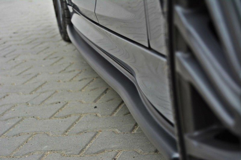 Maxton Seitenschweller Ansatz für Ford Focus RS Mk3 schwarz Hochglanz FO-FO-3-RS-SD1-G