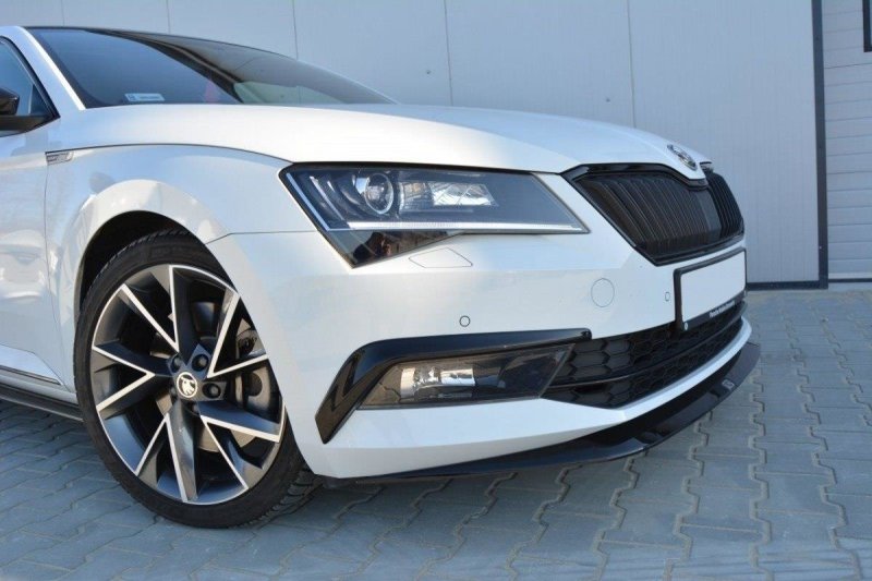 Maxton Front Ansatz V.1 für Skoda Superb Mk3 schwarz Hochglanz SK-SU-3-FD1-G
