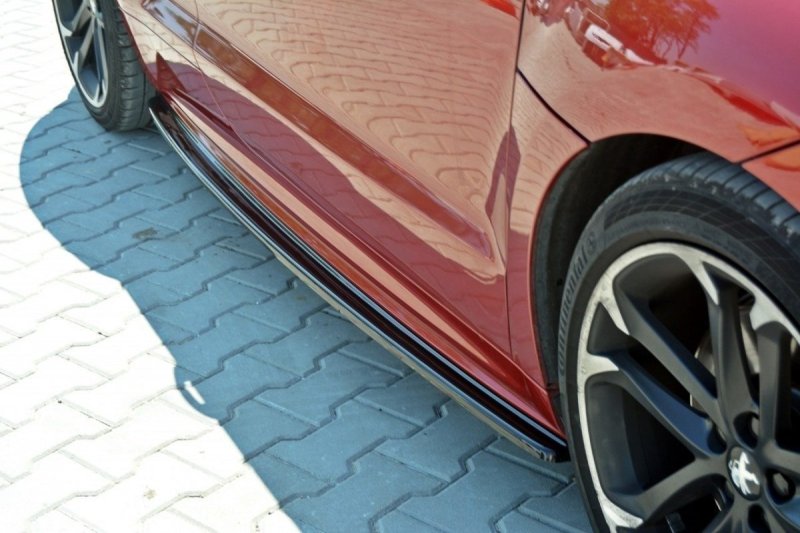 Maxton Seitenschweller Ansatz für PEUGEOT RCZ schwarz Hochglanz PE-RCZ-1/1F-SD1-G