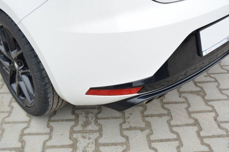 Maxton Diffusor Heck Ansatz für SEAT LEON III FR schwarz Hochglanz SE-LE-3-FR-RS1-G