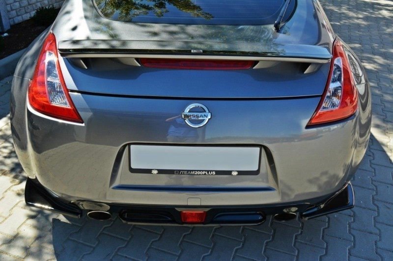 Maxton Mittlerer Diffusor Heck Ansatz für Nissan 370Z schwarz Hochglanz NI-370-RD1-G
