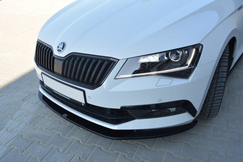 Maxton Front Ansatz V.3 für Skoda Superb Mk3 schwarz Hochglanz SK-SU-3-FD3-G
