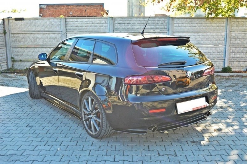 Maxton Mittlerer Diffusor Heck Ansatz für ALFA ROMEO 159 im DTM LOOK schwarz matt AL-159-RD1+RD2-T