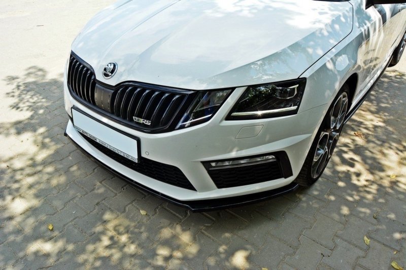 Maxton Front Ansatz V.1 für Skoda Octavia RS Mk3 schwarz Hochglanz SK-OC-3-RS-FD1-G