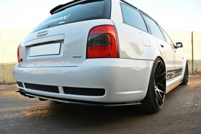 Maxton Diffusor Heck Ansatz für AUDI RS4 B5 DTM LOOK schwarz Hochglanz AU-RS4-B5-RSD1+RD1-G