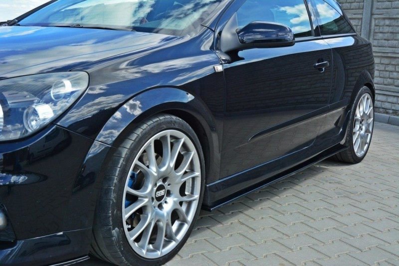 Maxton Seitenschweller Ansatz für OPEL ASTRA H (FOR OPC / VXR) schwarz Hochglanz OP-AS-3-OPC-SD1-G
