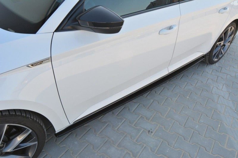 Maxton Seitenschweller Ansatz für Skoda Superb Mk3 schwarz Hochglanz SK-SU-3-SD1-G
