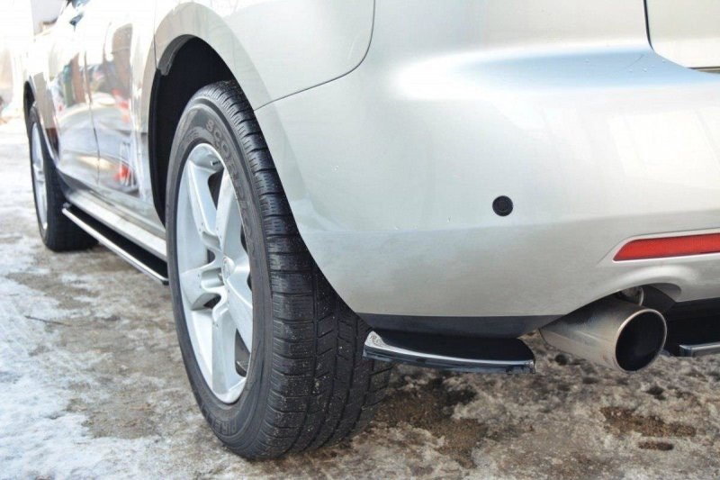 Maxton Heck Ansatz Flaps Diffusor für MAZDA CX-7 schwarz Hochglanz MA-CX-7-RSD1-G