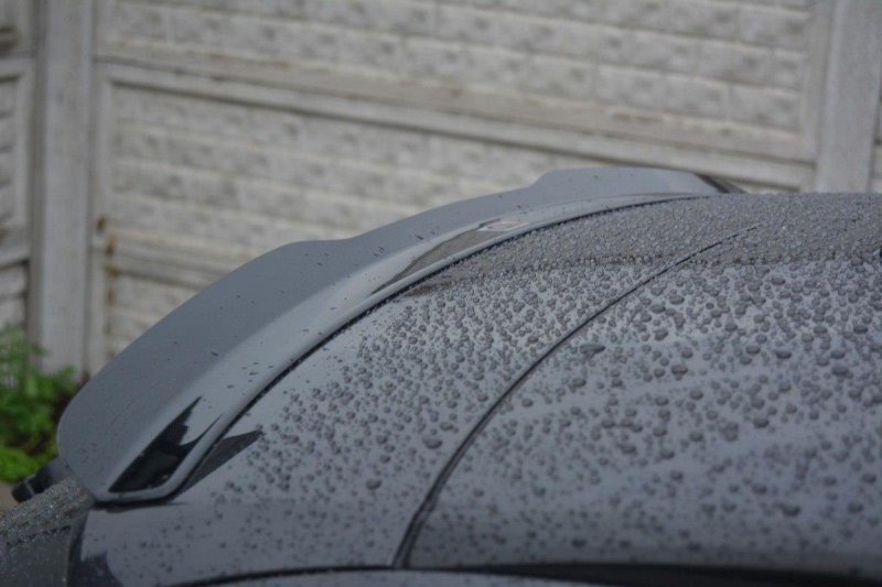 Maxton Spoiler CAP für BMW 5er F11 schwarz Hochglanz BM-5-11-CAP1-G