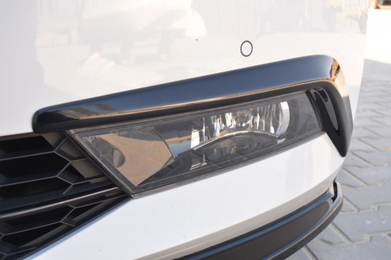 Maxton Rahmen Für Leuchten Skoda Superb Mk3 schwarz Hochglanz SK-SU-3-FV1-G