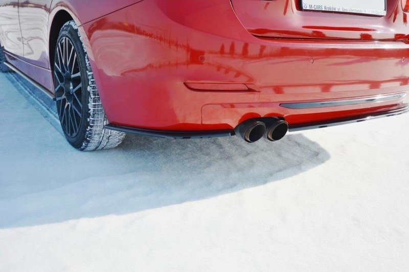 Maxton Heck Ansatz Flaps Diffusor für BMW 3er F30 schwarz Hochglanz BM-3-F30-RSD1-G