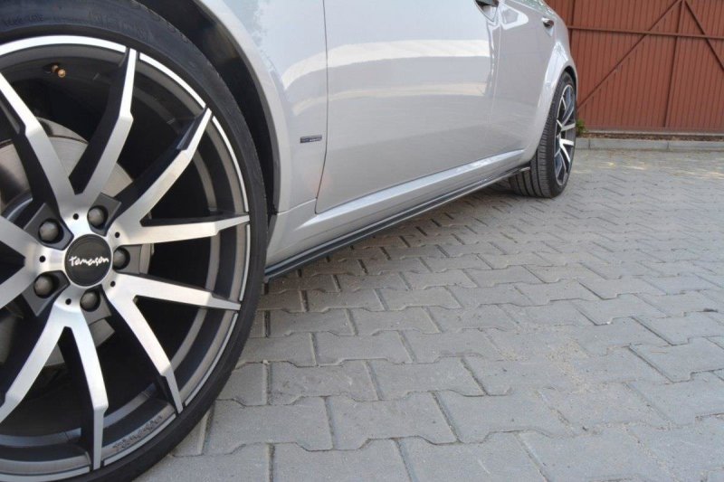 Maxton Seitenschweller Ansatz für ALFA ROMEO 159 schwarz Hochglanz AL-159-SD1-G