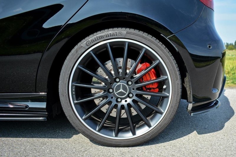 Maxton Heck Ansatz Flaps Diffusor für Mercedes A W176 AMG Facelift schwarz Hochglanz ME-A-176F-AMG-RSD1-G