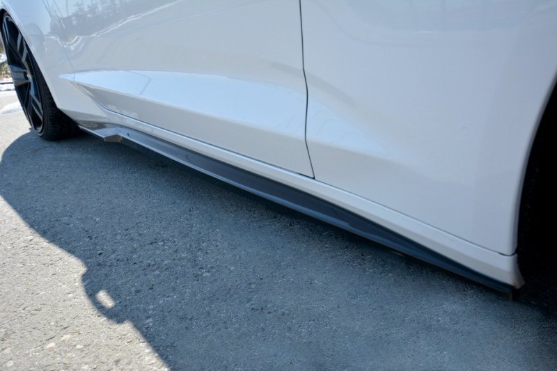 Maxton Seitenschweller Ansatz für CHEVROLET CAMARO 6TH-GEN. PHASE-I 2SS COUPE schwarz Hochglanz CH-CA-6-2SS-SD1-G
