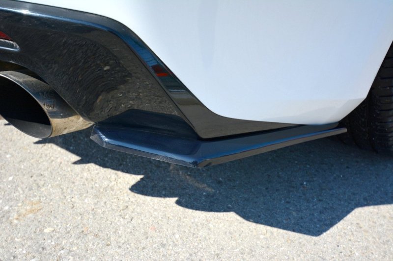 Maxton Heck Ansatz Flaps Diffusor für CHEVROLET CAMARO 6TH-GEN. PHASE-I 2SS COUPE schwarz Hochglanz CH-CA-6-2SS-RSD1-G