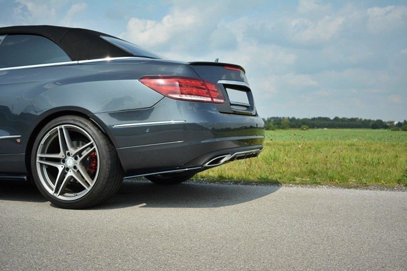 Maxton Heck Ansatz Flaps Diffusor für Mercedes E W212 schwarz Hochglanz ME-E-212F-C-RSD1-G