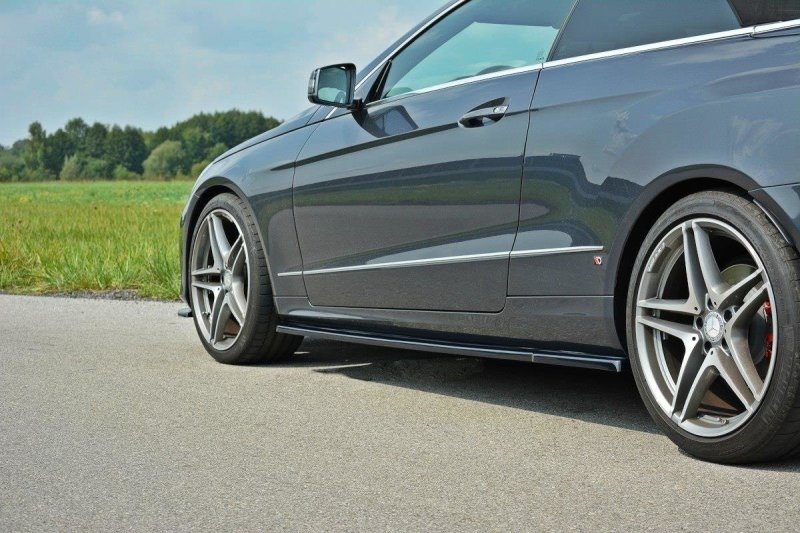 Maxton Seitenschweller Ansatz für Mercedes E W212 schwarz Hochglanz ME-E-212F-C-SD1-G