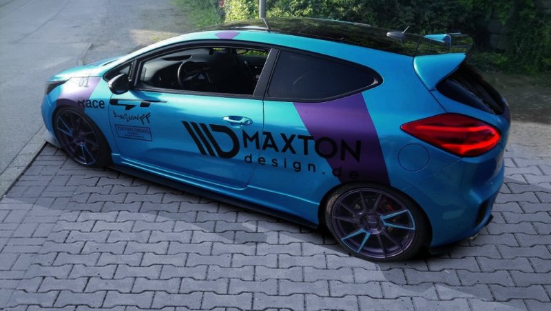 Maxton Racing Seitenschweller Ansatz KIA CEE"D / PRO CEE"D GT MK2 KI-CE-2-GT-CNC-SD1
