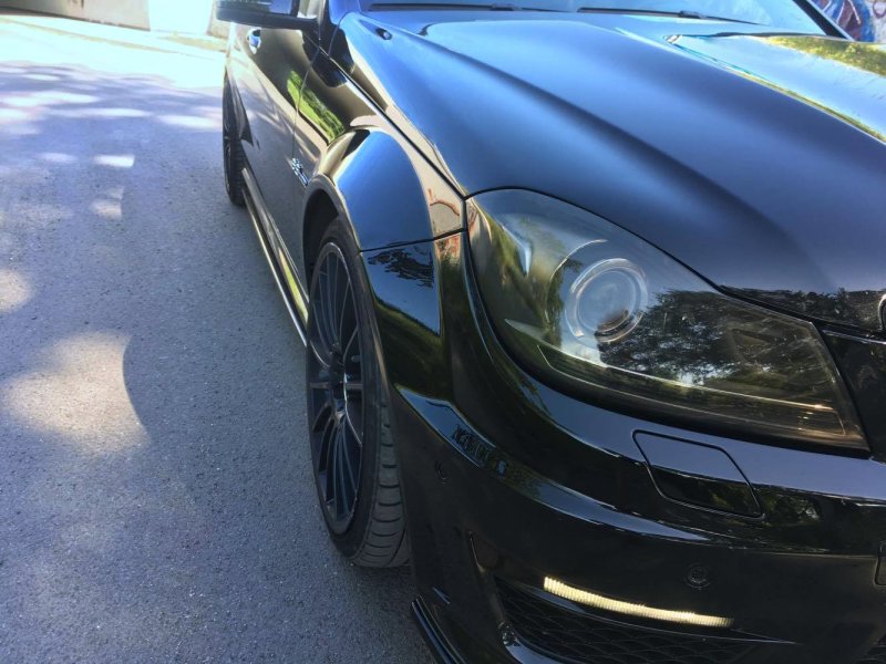 Maxton Seitenschweller Ansatz für Mercedes AMG C63 W204 FACELIFT schwarz Hochglanz ME-C-204F-AMG-SD1-G