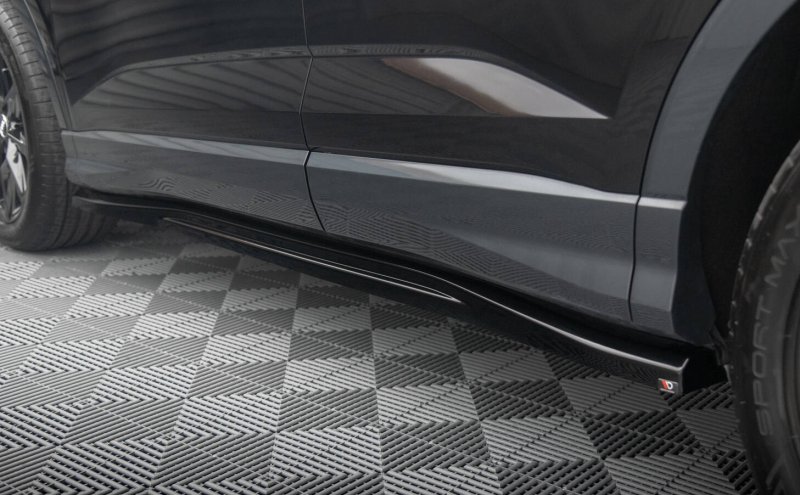 Maxton Seitenschweller Ansatz Audi Q3 Sportback F3 schwarz Hochglanz AU-Q3-2-SB-SD1-G