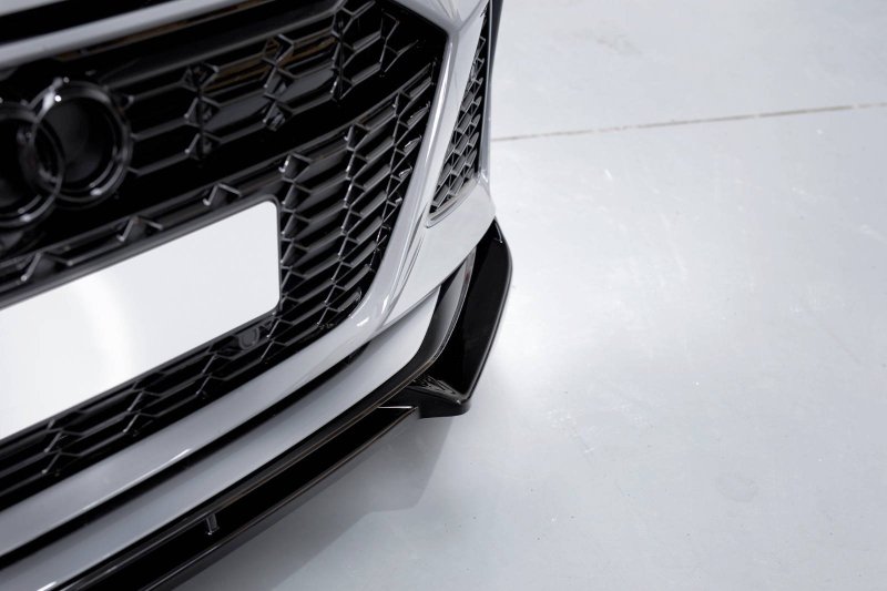 Maxton Front Ansatz V.1 für Audi RS6 C8 / RS7 C8 schwarz Hochglanz AU-RS6-C8-FD1-G