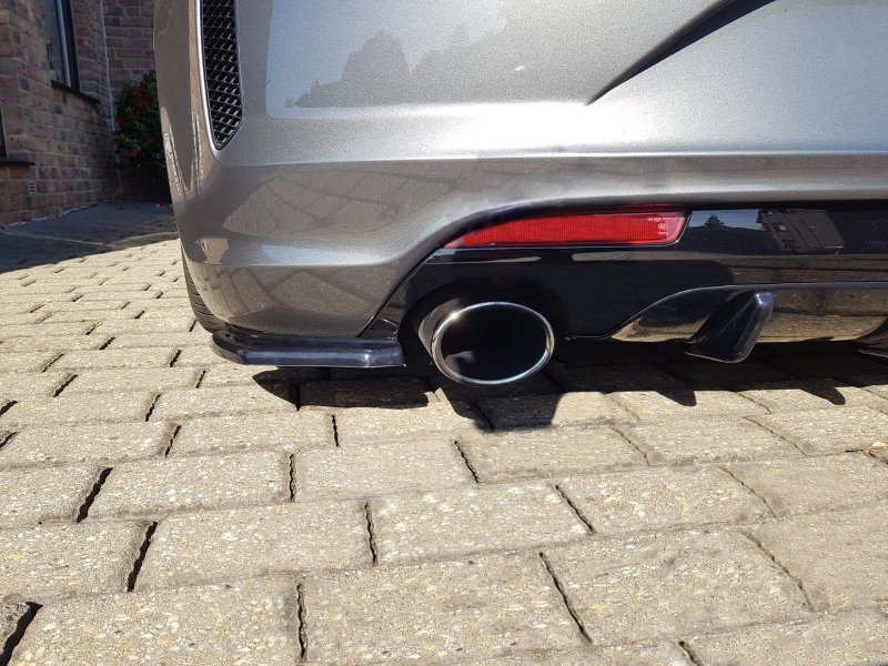 Maxton Heck Ansatz Flaps Diffusor für VOLKSWAGEN SCIROCCO MK.3 R FACELIFT schwarz Hochglanz VW-SC-3F-R-RSD1-G