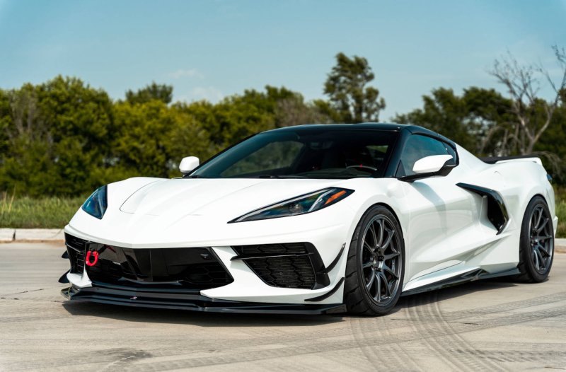 Maxton Front Ansatz für Chevrolet Corvette C8 schwarz Hochglanz CH-CO-C8-FD2G+FD2R-G