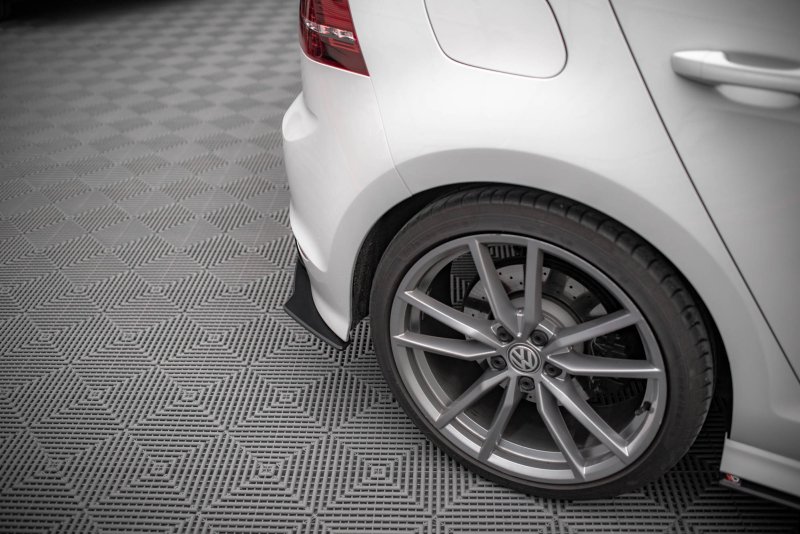 Maxton Street Pro Heck Ansatz Flaps Diffusor für Volkswagen Golf R Mk7 VWGO7RCNC-RSD1BRB