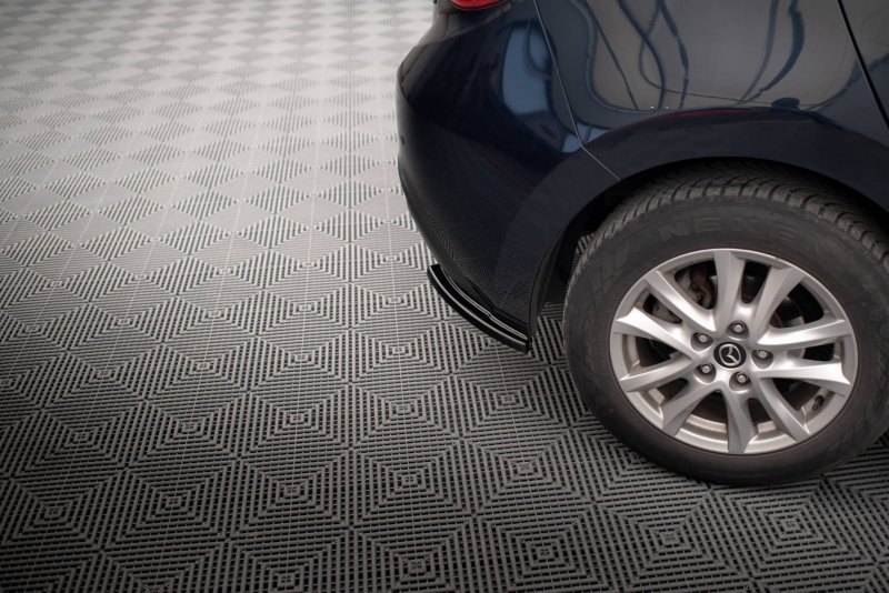 Maxton Heck Ansatz Flaps Diffusor für Mazda 3 Mk3 schwarz Hochglanz MA-3-3-RSD1-G