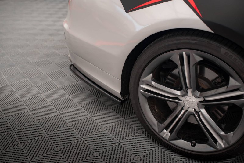 Maxton Heck Ansatz Flaps Diffusor für Audi S8 D4 schwarz Hochglanz AU-A8-D4-SLINE-RSD1-G