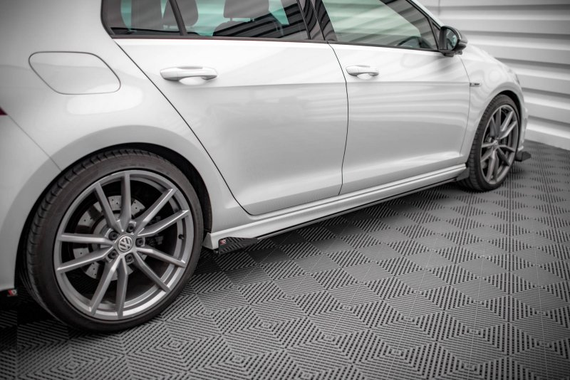 Maxton Side Flaps Volkswagen Golf R Mk7 schwarz Hochglanz VWGO7RCNC-SF1-G