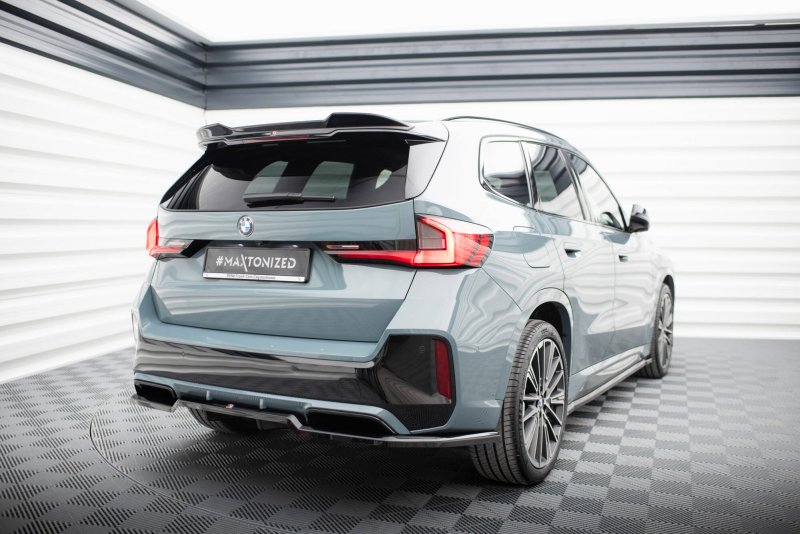 Maxton Spoiler CAP Abrisskante 3D BMW X1 M-Paket U11 schwarz Hochglanz BM-X1-U11-MPACK-CAP1-G