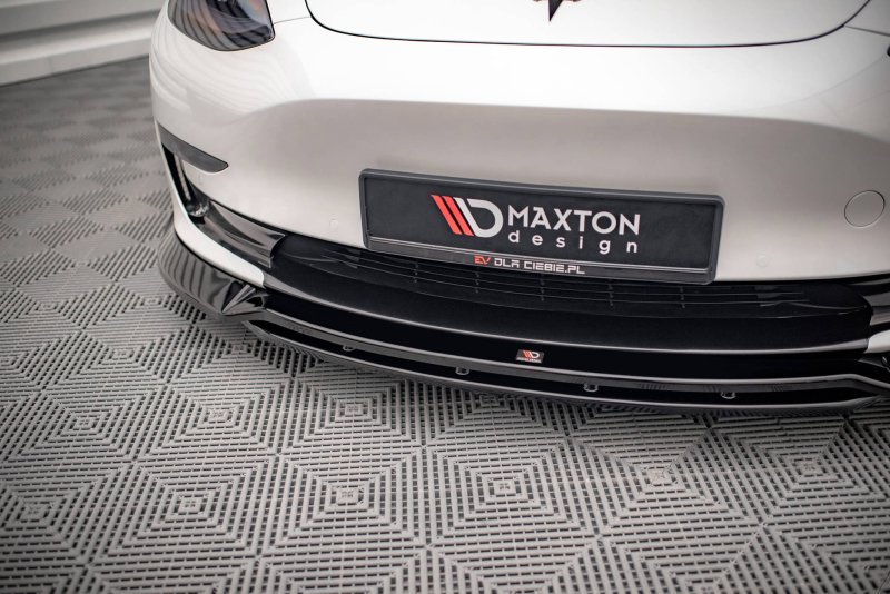 Maxton Front Ansatz V.3 für Tesla Model 3 schwarz Hochglanz TE-MODEL3-1-FD3G+FD3R-G