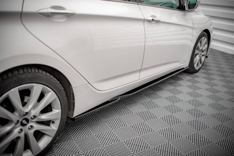 Maxton Seitenschweller Ansatz für Hyundai I40 Mk1 schwarz Hochglanz HY-I40-1-SD1-G