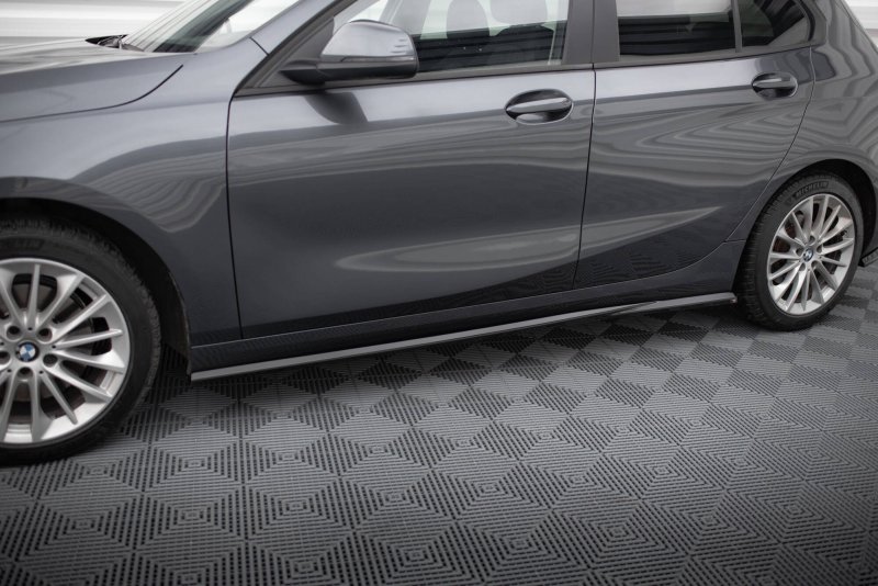 Maxton Seitenschweller Ansatz BMW 1er F40 schwarz Hochglanz BM-1-40-SD1-G