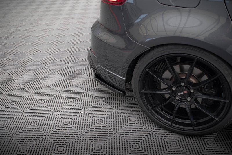 Maxton Heck Ansatz Flaps Diffusor V.2 Audi S3 / A3 S-Line Sportback 8V Facelift schwarz Hochglanz AU-S3-3F-SB-RSD2-G